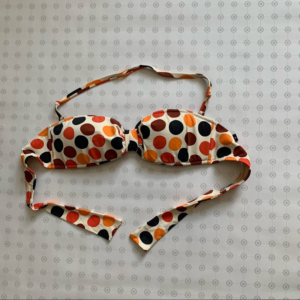 Tie-back swim top made in Italy Size 32-34 Cup A-B